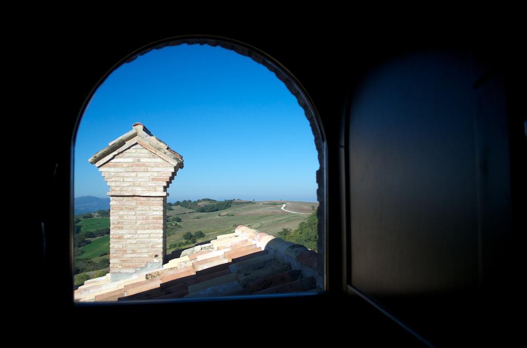 Tenuta Borgo Santa Cecilia Gubbio Exterior foto